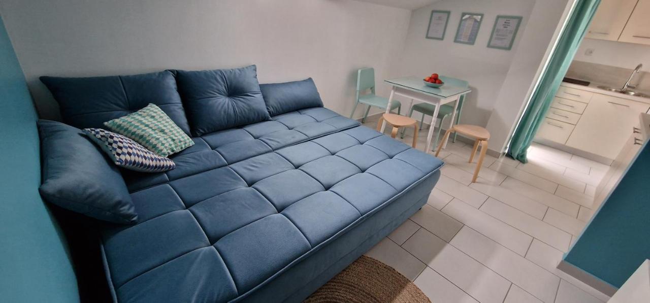 Apartmani Eladora Biograd Na Moru Exterior photo