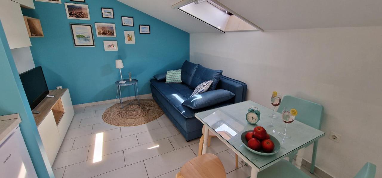 Apartmani Eladora Biograd Na Moru Exterior photo
