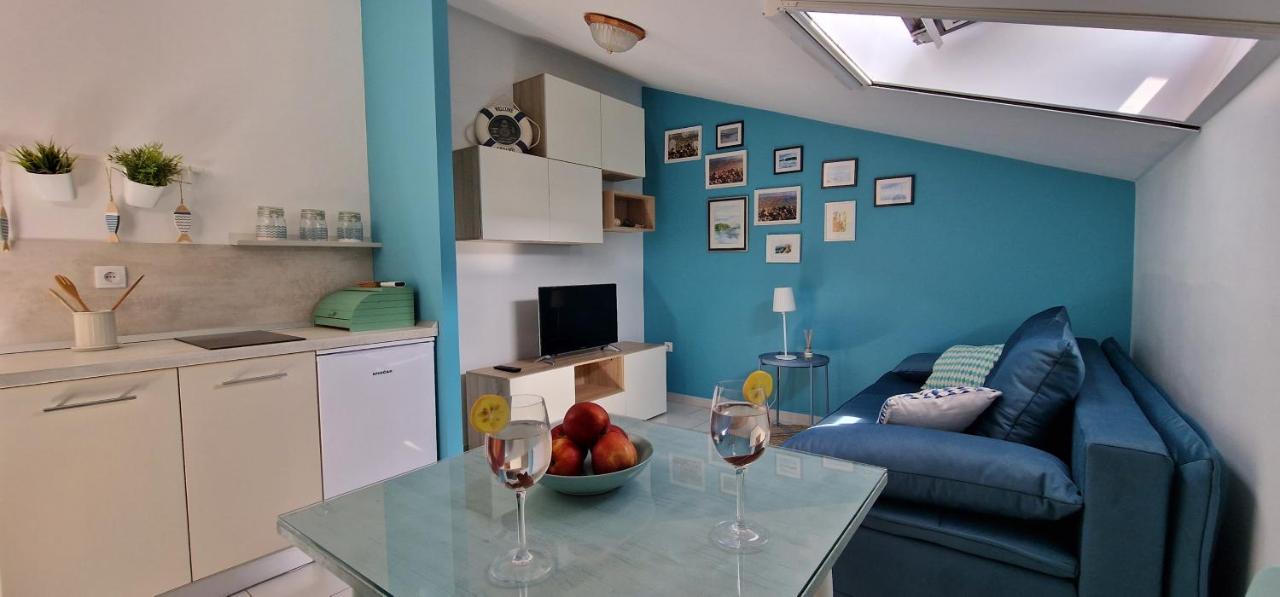 Apartmani Eladora Biograd Na Moru Exterior photo