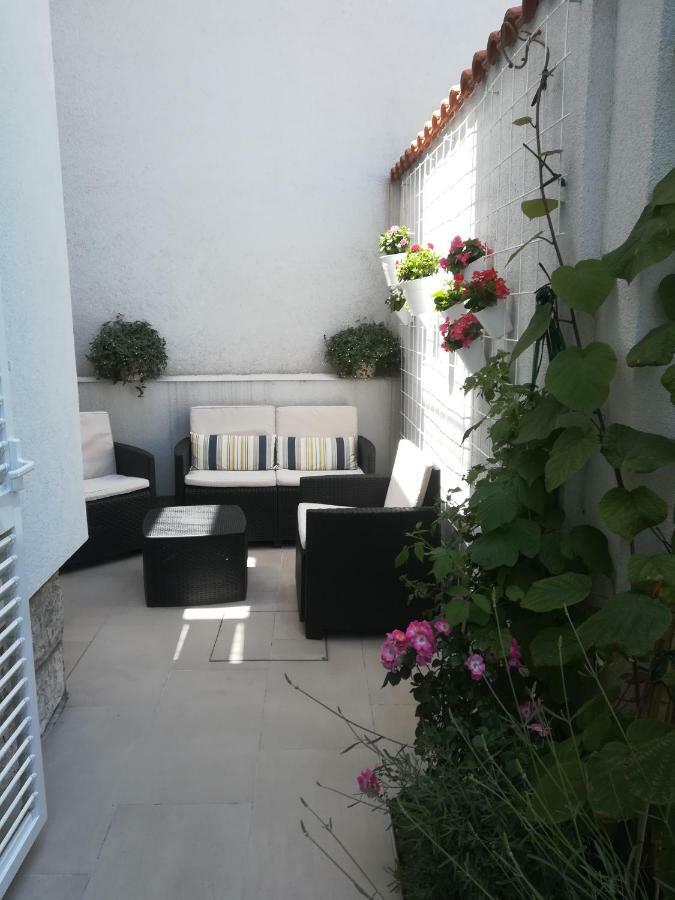 Apartmani Eladora Biograd Na Moru Exterior photo